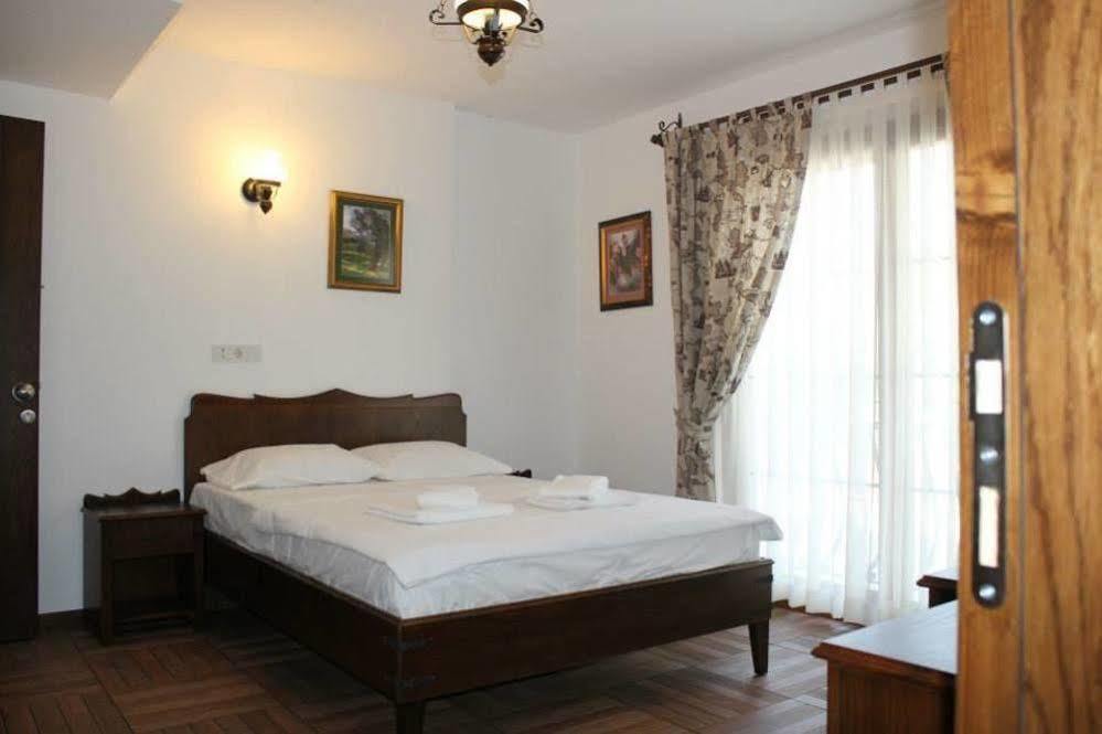 Kaptan Motel Siğacık Exteriör bild